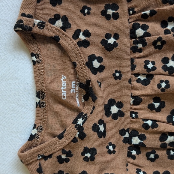 NWT carter's leopard print cotton long sleeve bodysuit diaper shirt 3 months - Picture 2 of 5